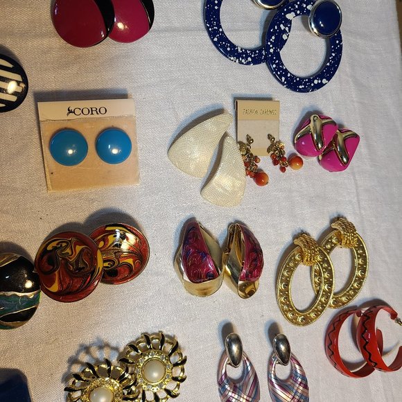 Lot of 21 pairs of earrings - Picture 3 of 3